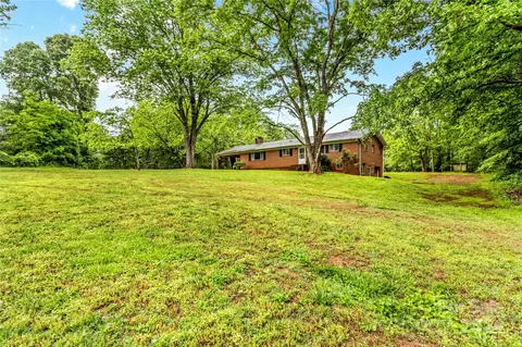 563 Mullis Rd, Harmony, NC 28634 photo 42