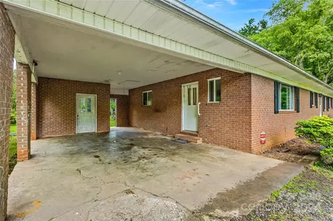 563 Mullis Rd, Harmony, NC 28634 photo 34