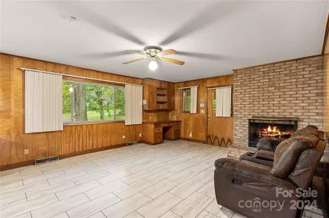 563 Mullis Rd, Harmony, NC 28634 photo 3