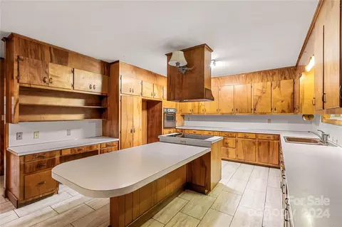 563 Mullis Rd, Harmony, NC 28634 photo 10