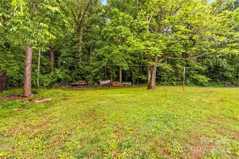 563 Mullis Rd, Harmony, NC 28634 photo 40