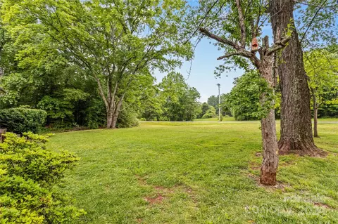 563 Mullis Rd, Harmony, NC 28634 photo 43