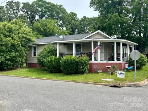 539 Brooklyn Ave, Cramerton, NC 28032