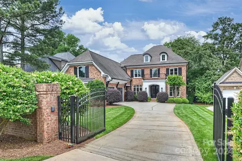 6128 Sharon Rd, Charlotte, NC 28210