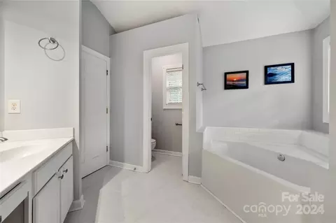 Bath - 1202 Rosa Dr, Monroe, NC 28112 photo 2 of 2
