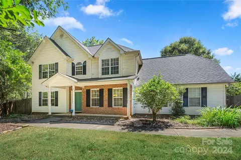 1202 Rosa Dr, Monroe, NC 28112