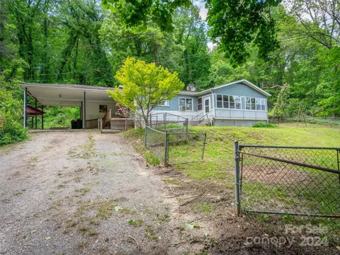 49 Old Leicester Hwy, Asheville, NC 28804