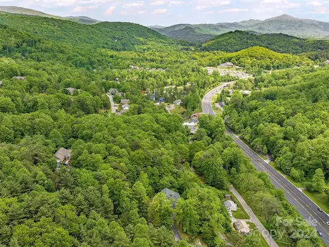 View/Area - 2 Pheasant Dr, Fairview, NC 28730 photo 3 of 4