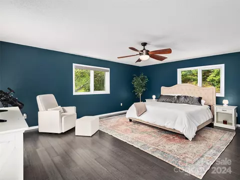 Bedroom - 2 Pheasant Dr, Fairview, NC 28730 photo 1 of 4