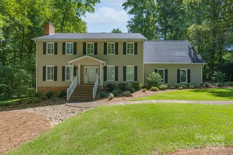 2310 Sparrow Dr, Rock Hill, SC 29732