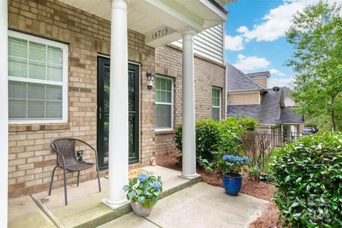 14715 Vernazza Pl, Charlotte, NC 28277