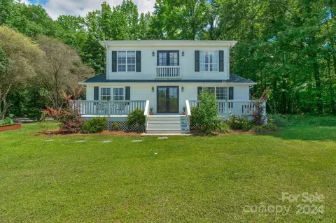 4422 Harbor Inn Rd, Rock Hill, SC 29732