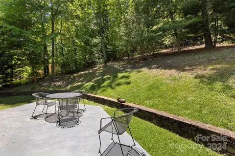 691 Memory Ln, Saluda, NC 28773 photo 19