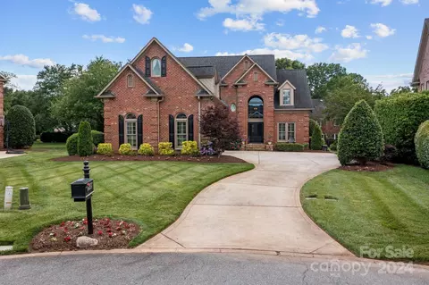 16203 Walcot Ln, Cornelius, NC 28031 photo 2