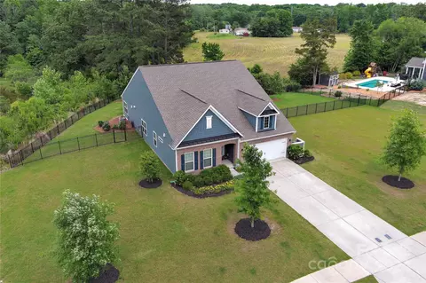 406 Rachel Elizabeth Dr, Matthews, NC 28104