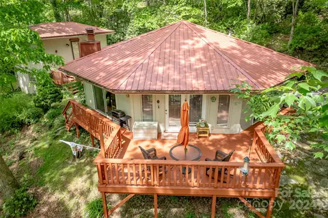 785 Pisgah Forest Dr, Pisgah Forest, NC 28768