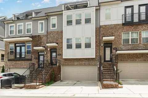 Exterior - 17125 Soho Dr, Charlotte, NC 28204 photo 3 of 5
