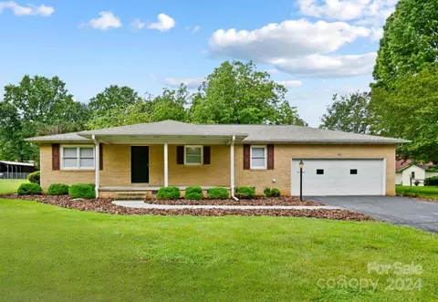 709 Frontier Cir, China Grove, NC 28023