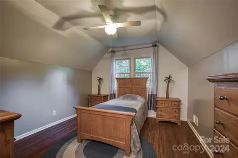 300 Castlegate Dr, Morganton, NC 28655 photo 22