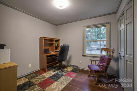 300 Castlegate Dr, Morganton, NC 28655 photo 12