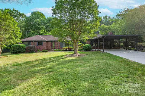201 Midpines Dr, Concord, NC 28025