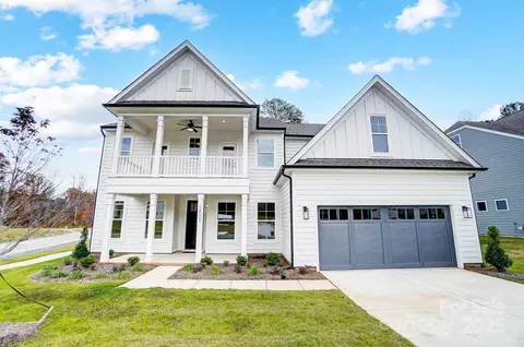 2003 Cedar Falls Dr, Waxhaw, NC 28173