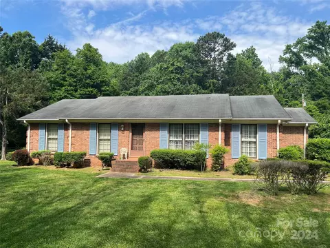 7111 Pitchfork Ln, Mint Hill, NC 28227