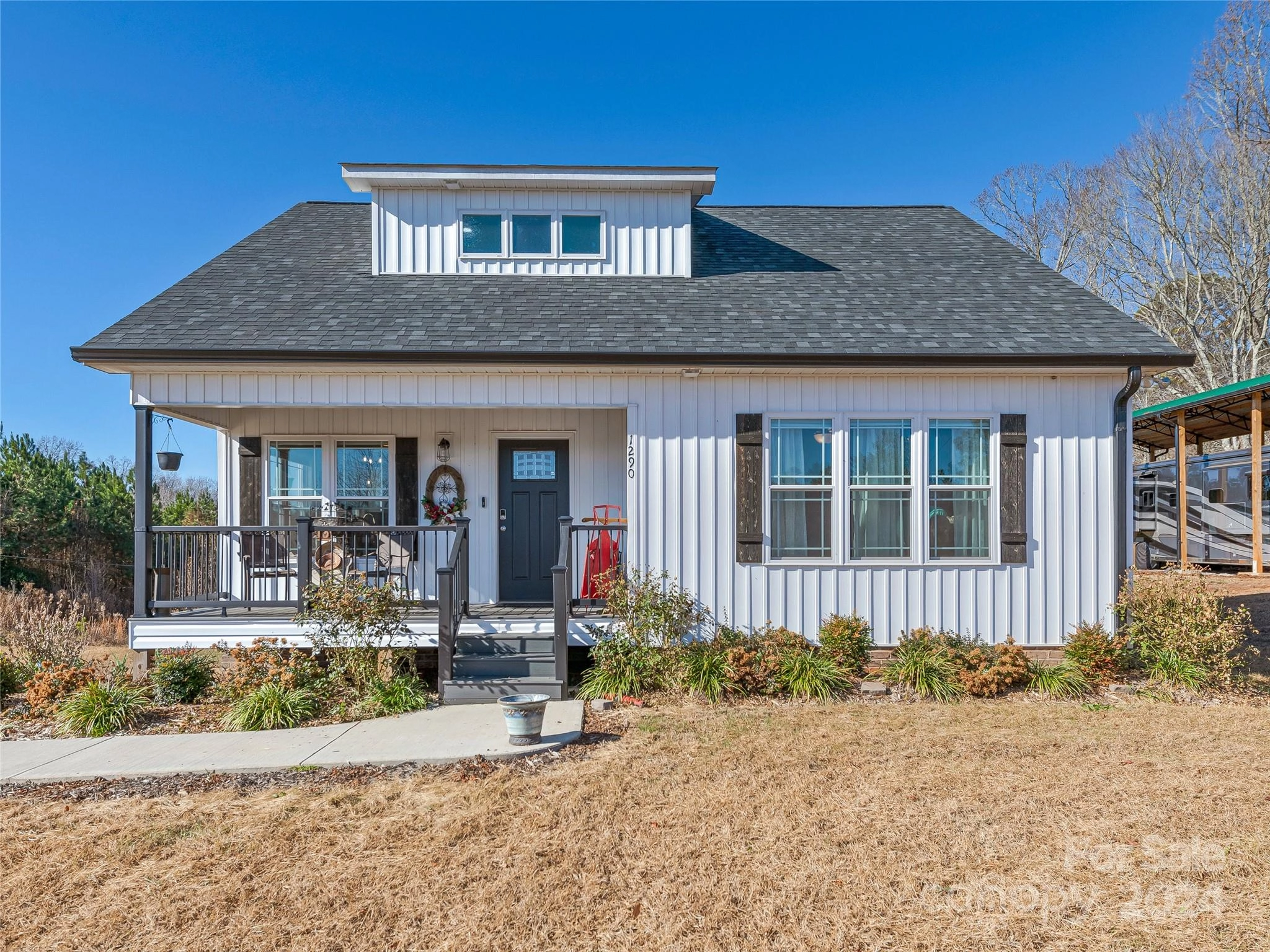 1290 Margaret Nw St NW