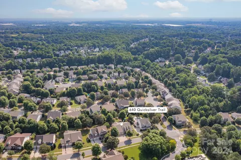 View/Area - 640 Quicksilver Trl, Fort Mill, SC 29708 photo 3 of 5