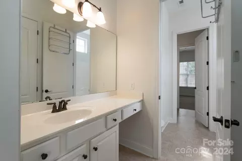 Bath - 640 Quicksilver Trl, Fort Mill, SC 29708 photo 3 of 3