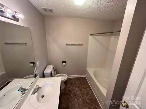 Bath - 3017 Trellis Ln, Monroe, NC 28110 photo 1 of 2