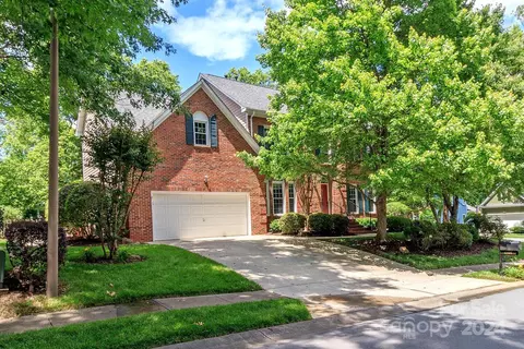 6515 Sunbeam Ln, Charlotte, NC 28269