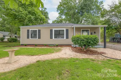 1422 Bose Ave, Rock Hill, SC 29732