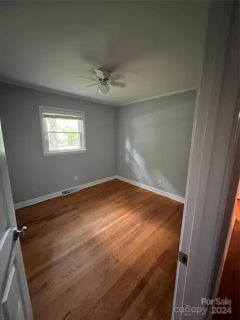 Bedroom - 1007 3rd Se St SE, Conover, NC 28613 photo 1 of 3