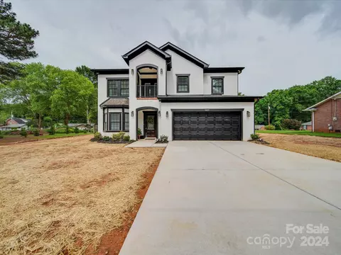16433 Thompson Rd, Mint Hill, NC 28227