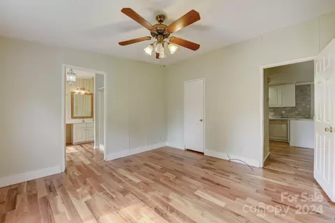908 Grace Dr, Stanley, NC 28164 photo 6