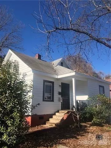 231 Willow St, Dallas, NC 28034