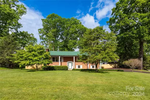 45 Leaf Ln, Clyde, NC 28721 photo 20