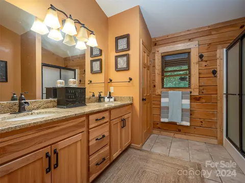 Bath - 229 Fall Creek Dr, Bostic, NC 28018 photo 2 of 2