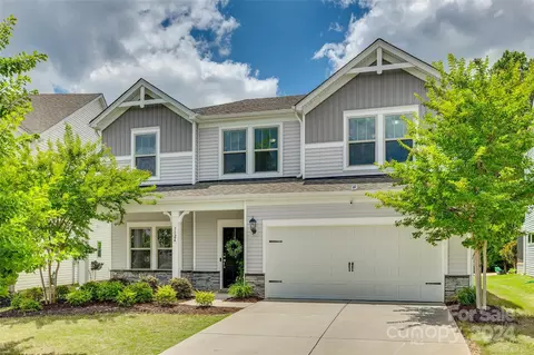 3124 Cedric Ct, Fort Mill, SC 29715