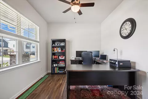 Entry Way - 1558 Loggerhead Dr, Lancaster, SC 29720 photo 2 of 5