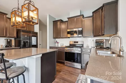 Kitchen - 1558 Loggerhead Dr, Lancaster, SC 29720 photo 1 of 1