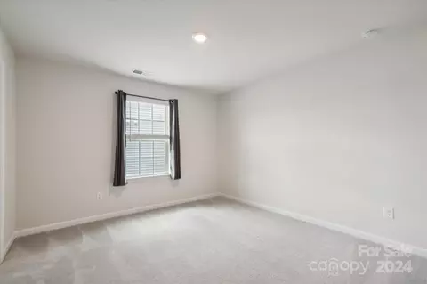 Bedroom - 1558 Loggerhead Dr, Lancaster, SC 29720 photo 3 of 6
