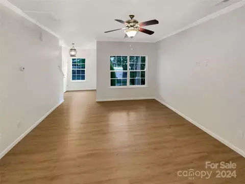 10645 Trolley Run Dr, Cornelius, NC 28031 photo 3