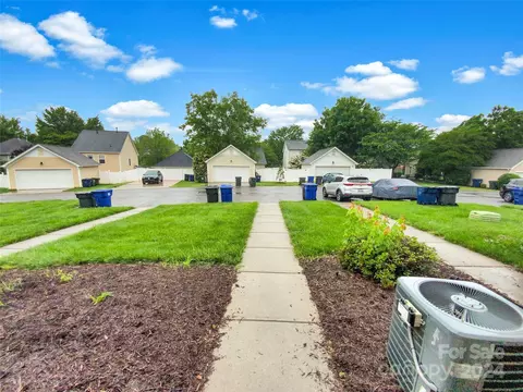 10645 Trolley Run Dr, Cornelius, NC 28031 photo 17