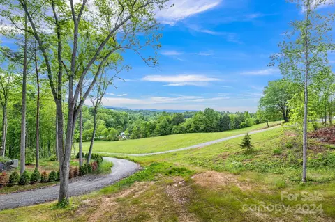224 Long Range Ln, Leicester, NC 28748