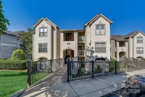 18701 Nautical 302 Dr #302, Cornelius, NC 28031