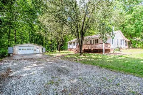1934 Broadway Rd, Lexington, NC 27295