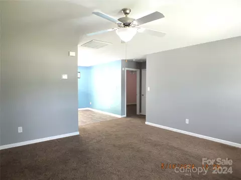 Living - 3077 Georgetown Rd, Lancaster, SC 29720 photo 4 of 4