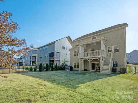 3000 Lily Pond Cir, Waxhaw, NC 28173
